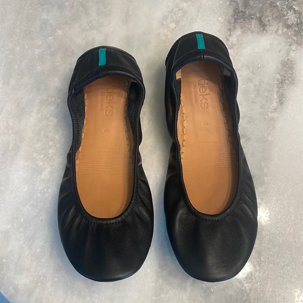 Black matte Tieks flats 8
